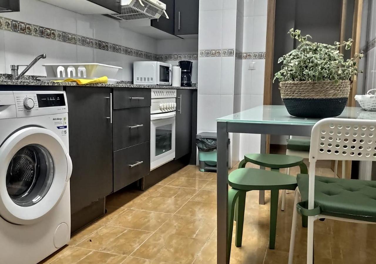 Apartamento Centrico Con Wifi Y Parking De Coche Tamano Medio Onís Екстериор снимка